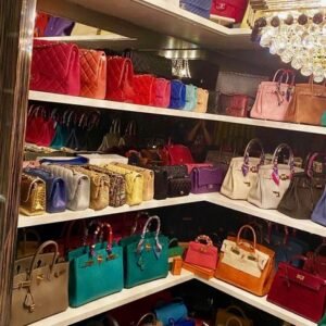 Hand bags for sale in Spain{ Hermes, channel, louis Viton, Gucci, Dior, Prada, fendi, bottega Veneta, Zara, }