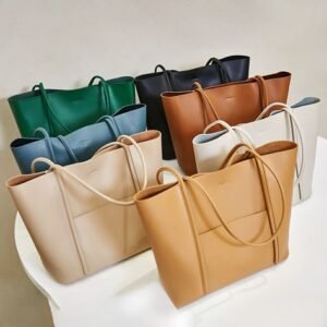 Hand bags for sale in Spain{ Hermes, channel, louis Viton, Gucci, Dior, Prada, fendi, bottega Veneta, Zara, }