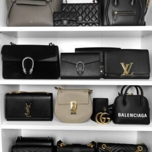 Hand bags for sale in Spain{ Hermes, channel, louis Viton, Gucci, Dior, Prada, fendi, bottega Veneta, Zara, }