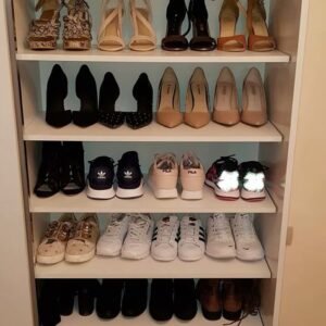 shoes for sale in Spain,{boots, sneakers, loafers, slip-ons, espadrilles, Gucci, Prada, lousvitton balanciaga, nike , adidas, puma, reebok, timberland, hiking boots, Tennins shoes, football boots,}