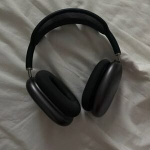 sound and audio devices in Spain for sale {headphones, earbuds, speakers, soundbars