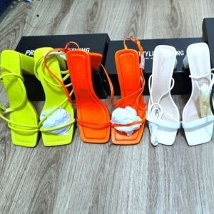 shoes for sale in Spain,{boots, sneakers, loafers, slip-ons, espadrilles, Gucci, Prada, lousvitton balanciaga, nike , adidas, puma, reebok, timberland, hiking boots, Tennins shoes, football boots,}