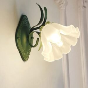 lighting equipment's for sale in Spain{lamps, bulbs, wall sconces}