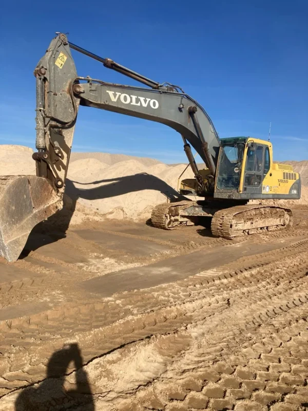 Track-Operated Backhoe Loader for sale in spain