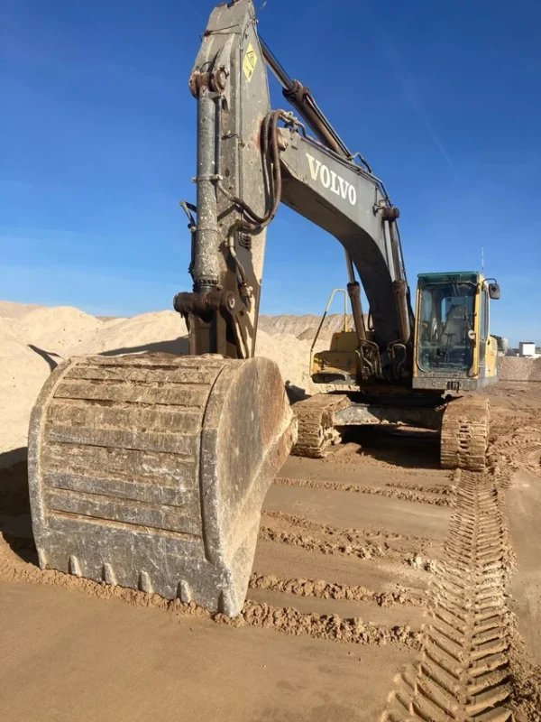 Track-Operated Backhoe Loader for sale in spain