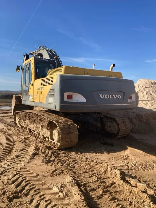 Track-Operated Backhoe Loader for sale in spain