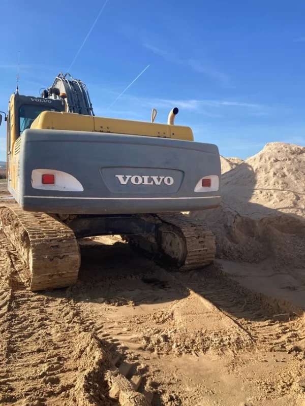 Track-Operated Backhoe Loader for sale in spain