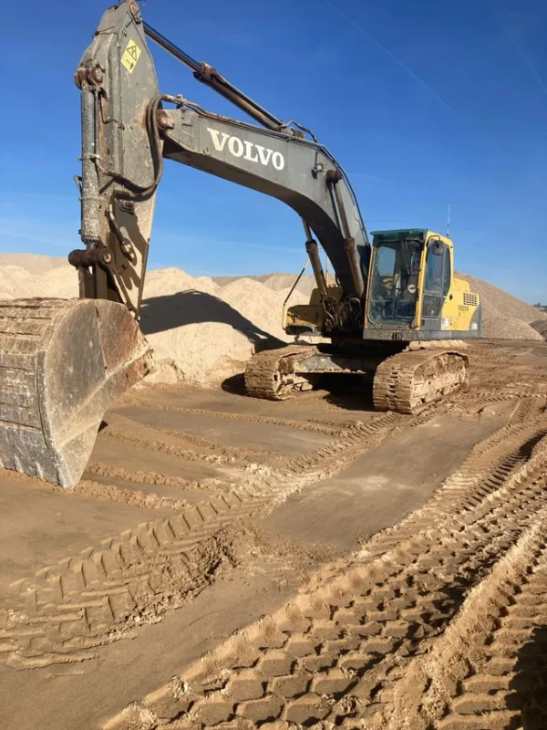 Track-Operated Backhoe Loader for sale in spain