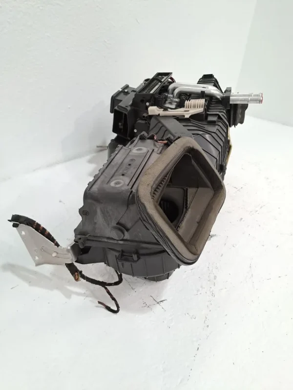 AUDI A4 AVANT (8K5) (2008) HEATING CABINET