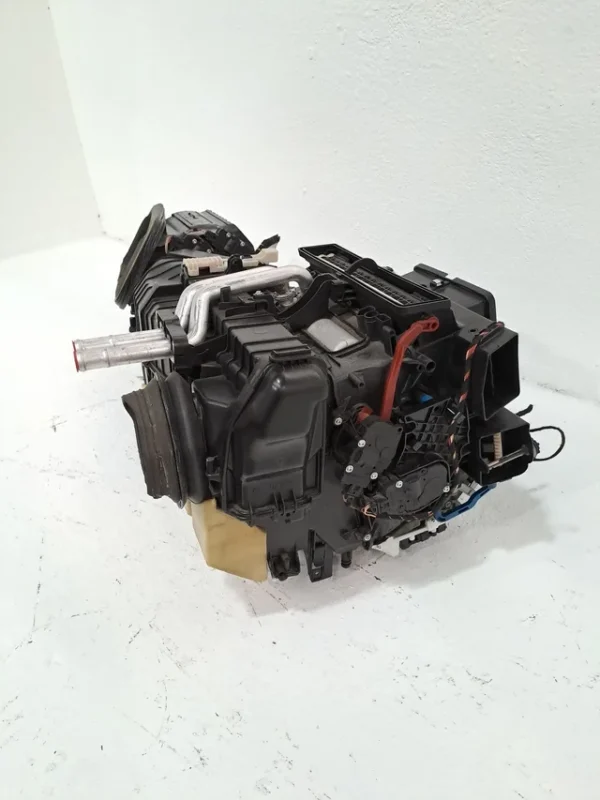 AUDI A4 AVANT (8K5) (2008) HEATING CABINET