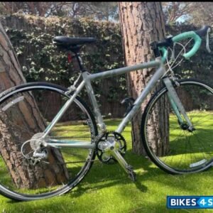 Bicycles for sale in Spain{Trek,Giant,Cannondale,Scott,Bianchi,Pinarello,Cervelo,Marida,Cube,Bycicles for sale in spain}